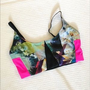 Onzie Geo-print Yoga Bra
